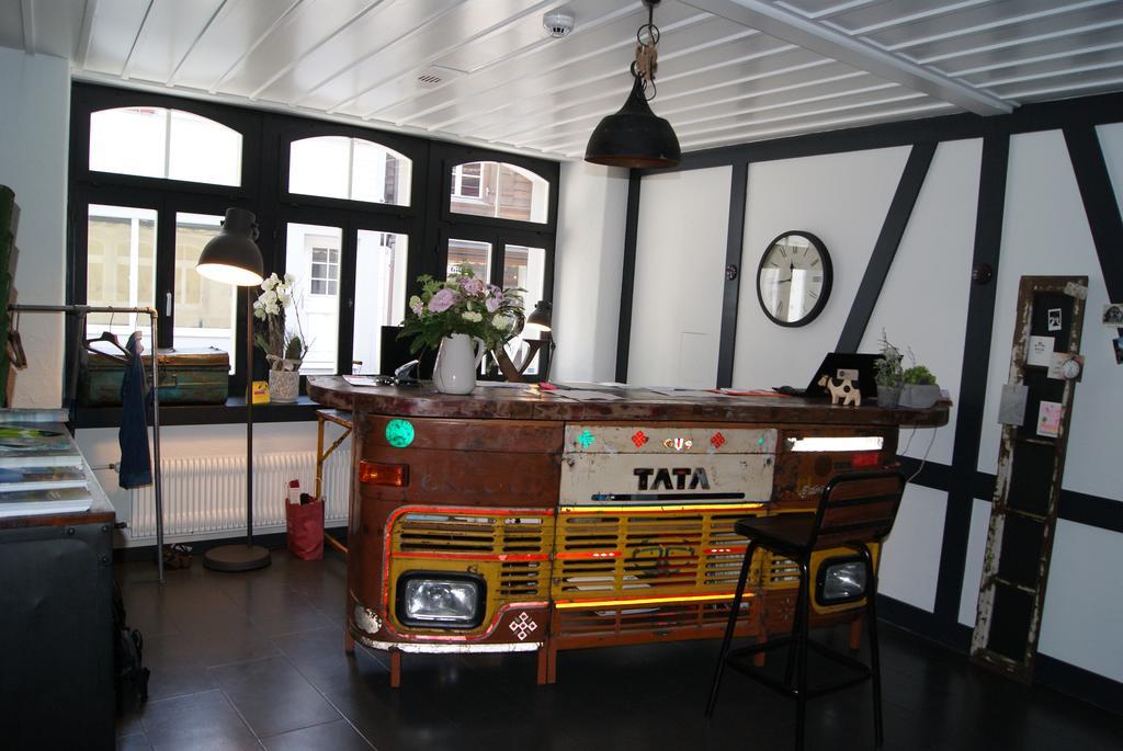 Bed & Bar No.8 - Adults Only Interlaken Exterior foto